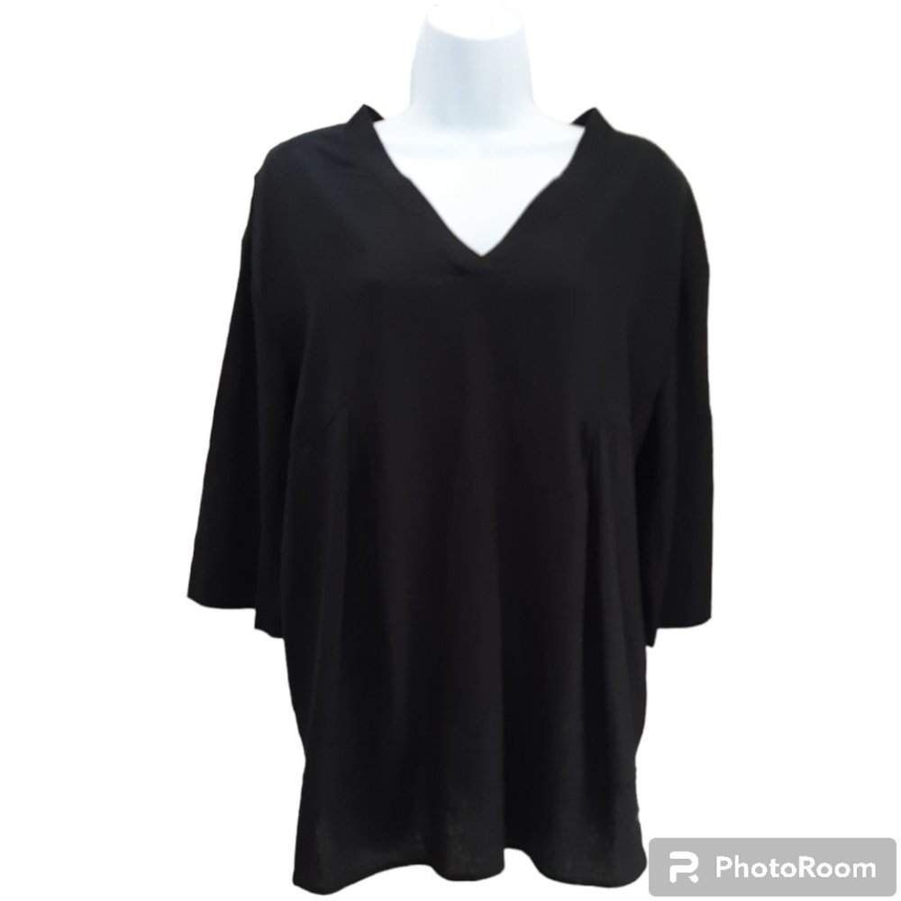 Anne Klein Women's Black Tunic Top with 3/4 th length sleeves, Size Medium